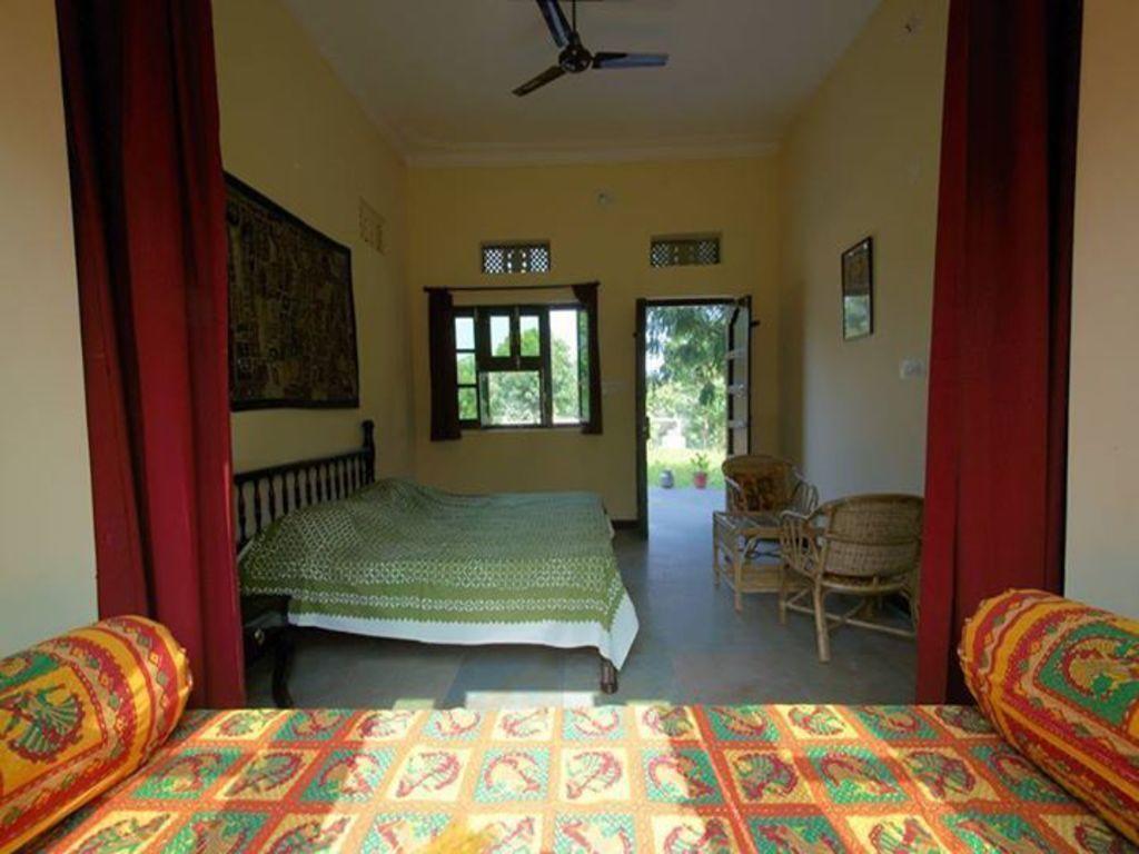 ウダイプル Krishna Ranchヴィラ 部屋 写真